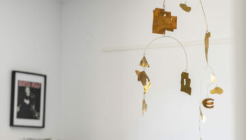 036 Anna Dot - BIBLIOTEQUES EN FLAMES - Foto © Grimalt de Blanch